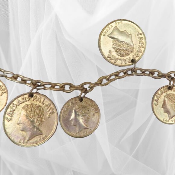 Gold Toned Vintage Caesars Palace Coin Necklace Souvenir Las Vegas 15 Inches - Picture 5 of 5